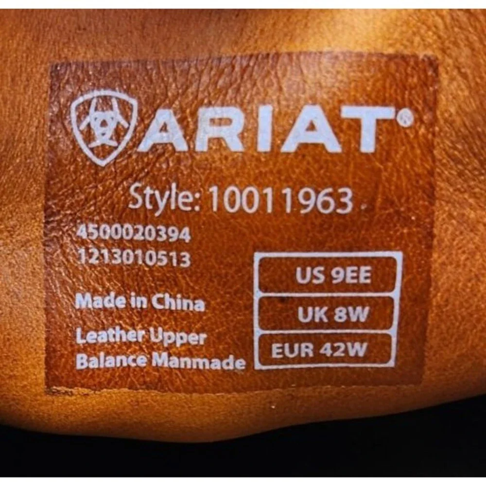 Ariat Caldwell Boat Shoes Mens 9 EE Wide Brown Suede Western Moc Toe Deck Shoes